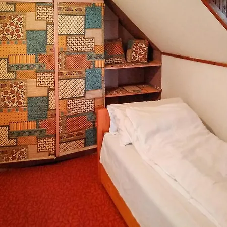 Amazing In Revfulop W/ 3 Bedrooms * Balatonfenyves